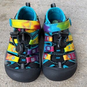 Toddler Keen Sandals size 8